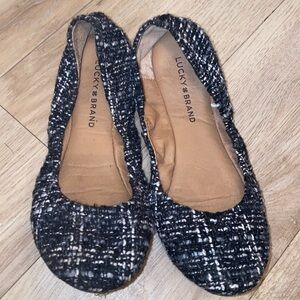 Lucky Brand womens Emmie black tweed ballet flats Size 8.5